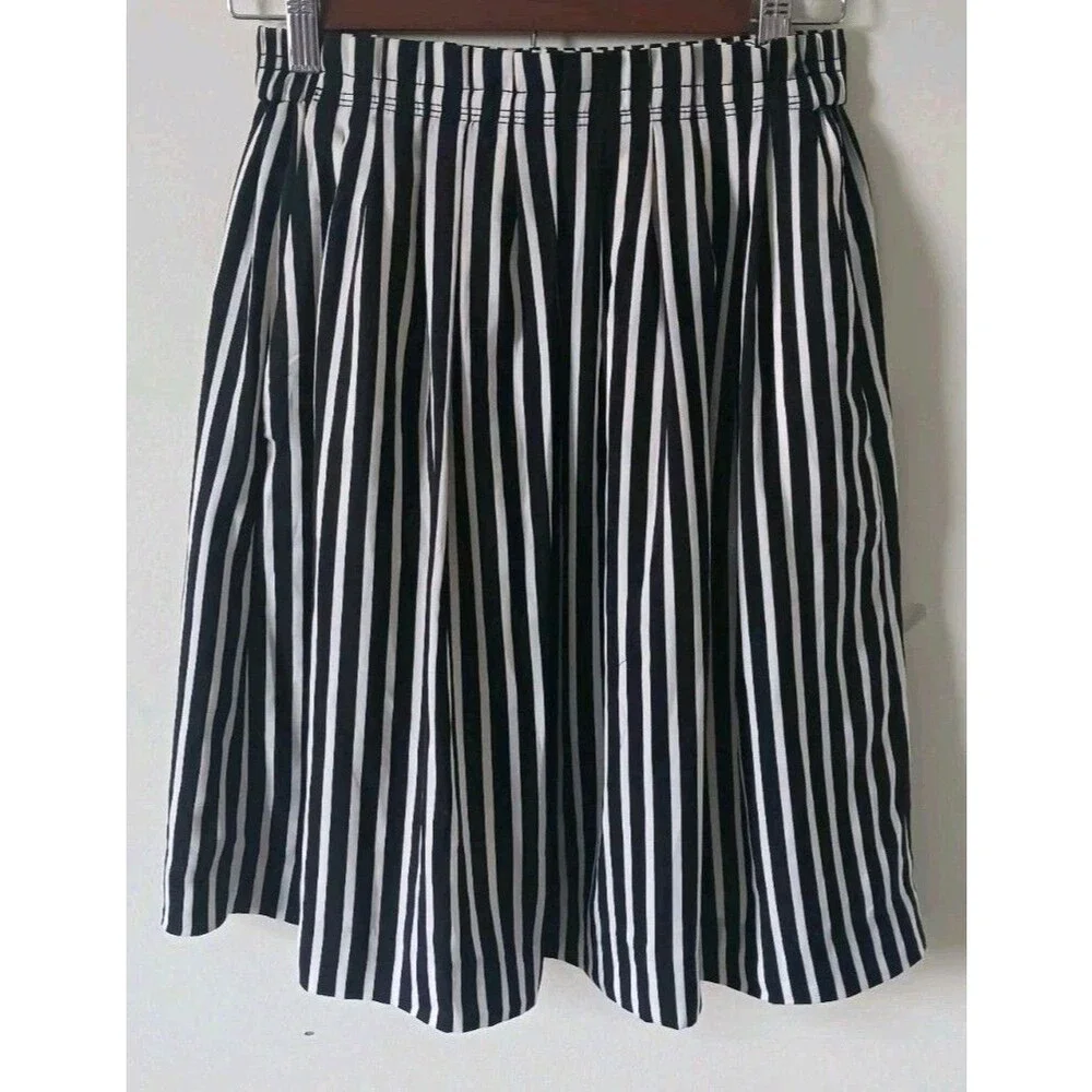 J.Crew Mercantile Pleated Skirt Women 0 Black White Striped Knee Length